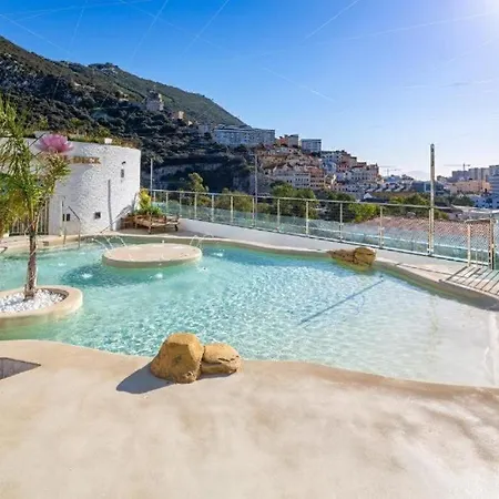 Hidden Gem At Luxurious Ocean Village * Gibraltar